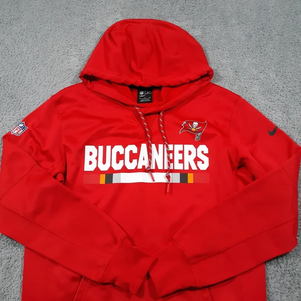 Nike Tampa Bay Buccaneers NFL Hoodie Mens M Red Pullover On‎ Field Dri-Fit